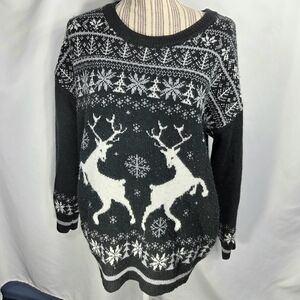 Mossimo Supply Co Black & White Reindeer & Snowflakes Print Sweater Size Medium